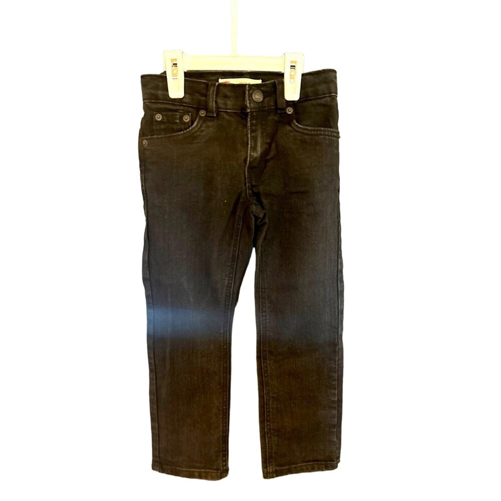 Levi 511 black jeans, size 6 in boys. Excellent condition.